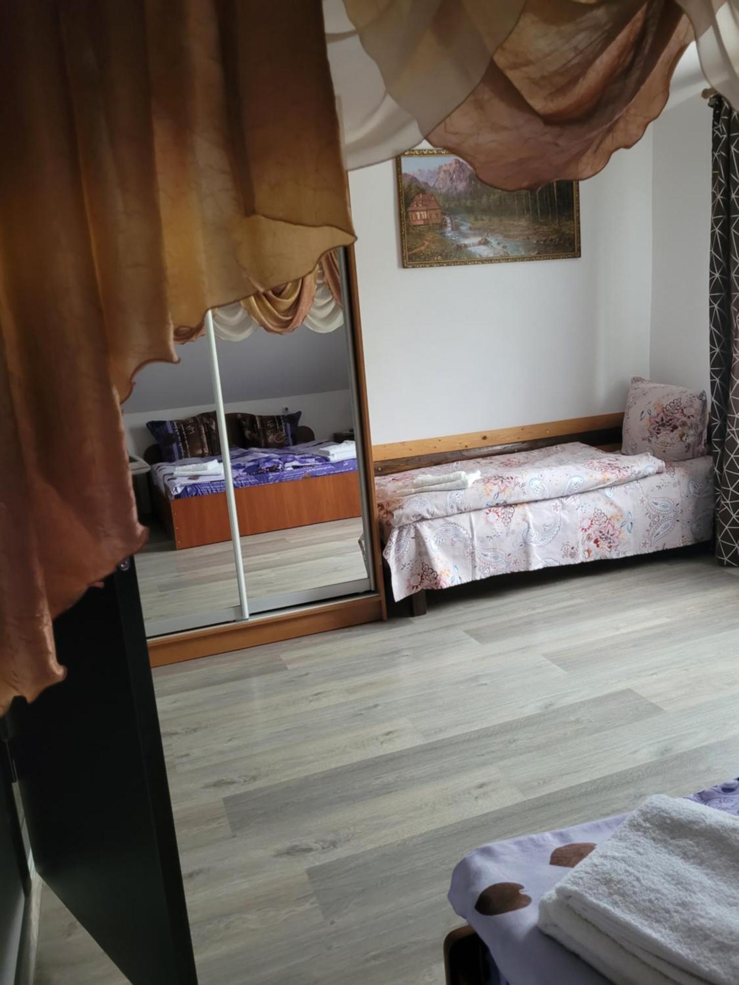 Mlynski Mykulychyn Ngoại thất bức ảnh